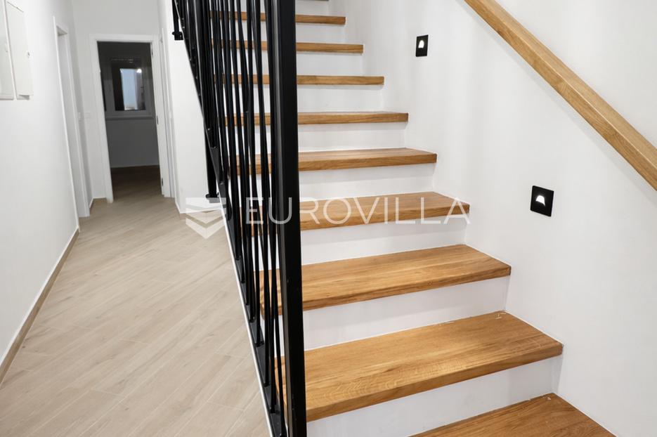 Apartma Na predaj -  Pag
