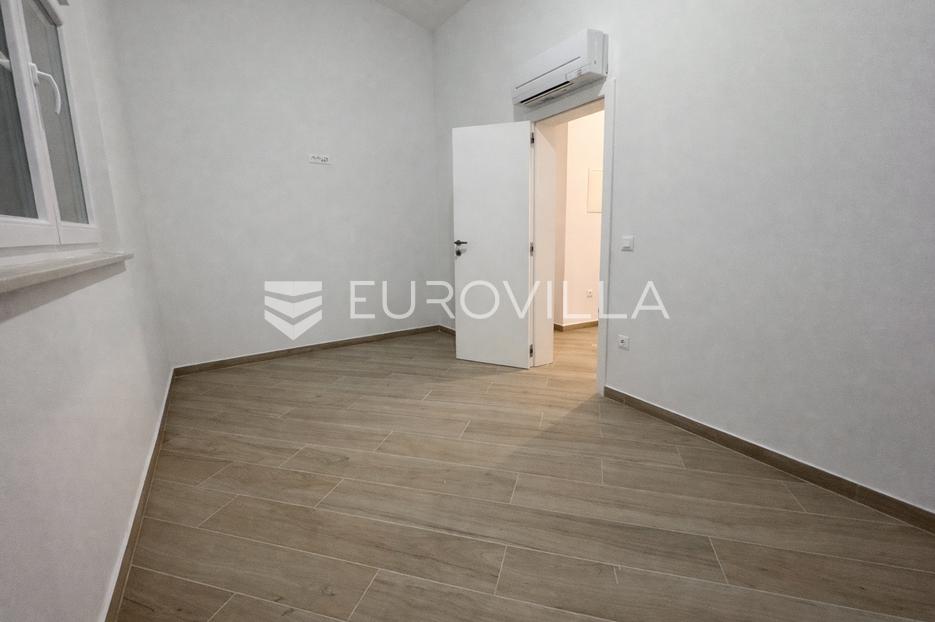 Apartma Na predaj -  Pag