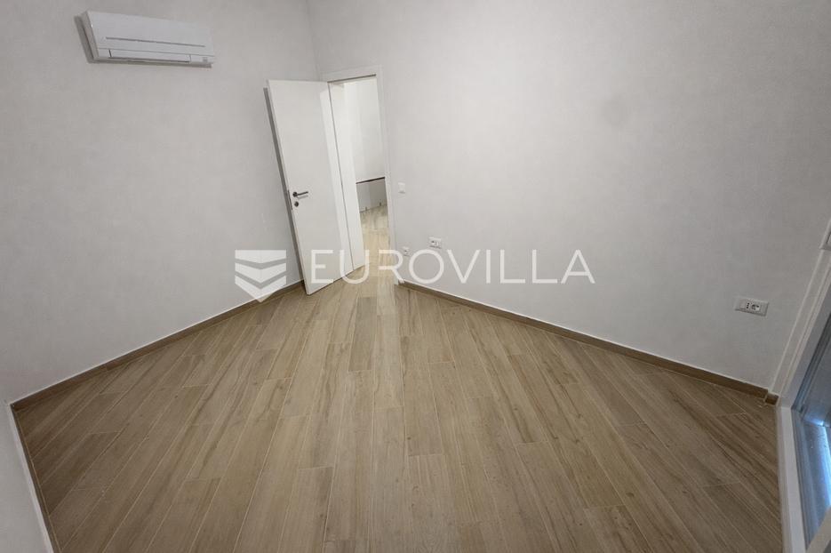 Apartma Na predaj -  Pag
