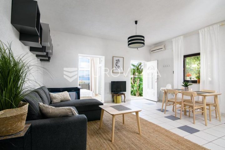 Dom na predaj 388 m² – Okrug Gornji