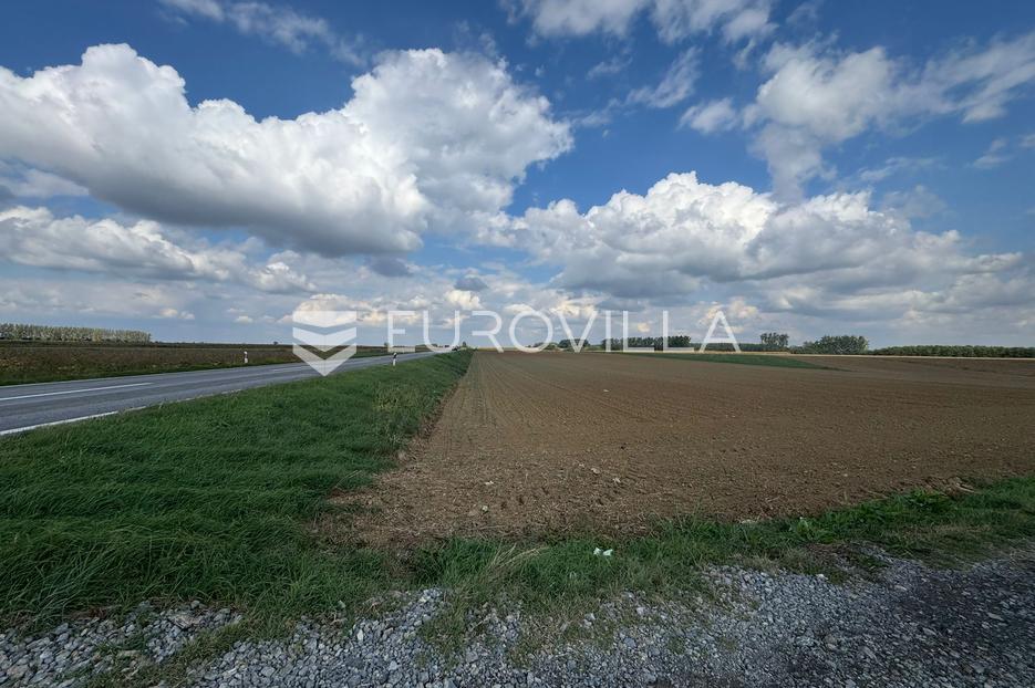 Pozemek Na prodej - Osječko-baranjska Đakovo