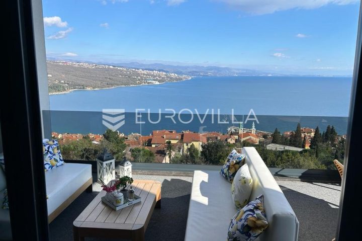 Stan na prodaju 228 m² – Volosko