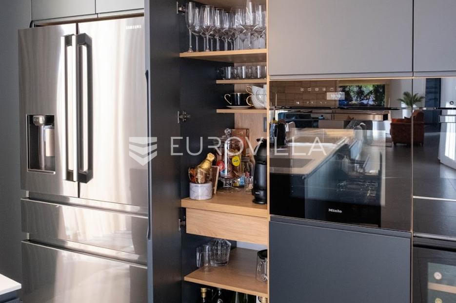 Apartmán Na predaj -  Opatija