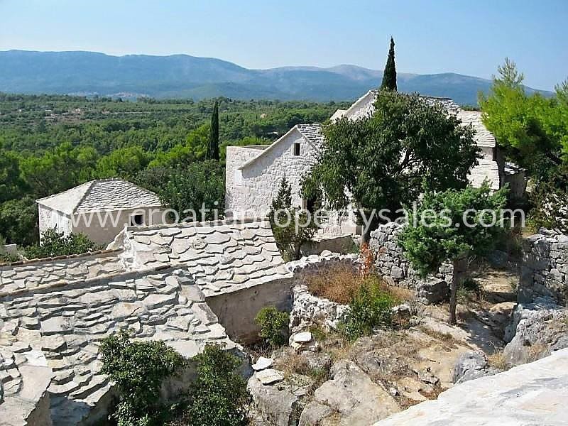 House For sale - SPLITSKO-DALMATINSKA  HVAR 