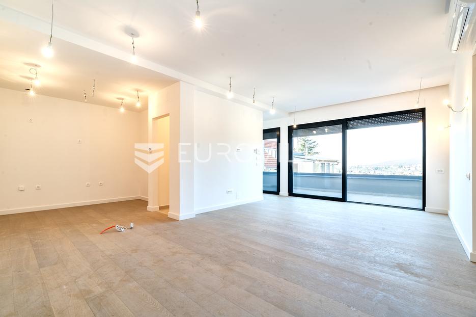 Apartmán Na prodej Šestine