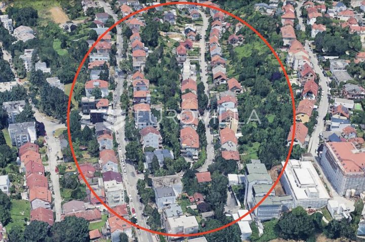 Pozemek Na prodej Šalata