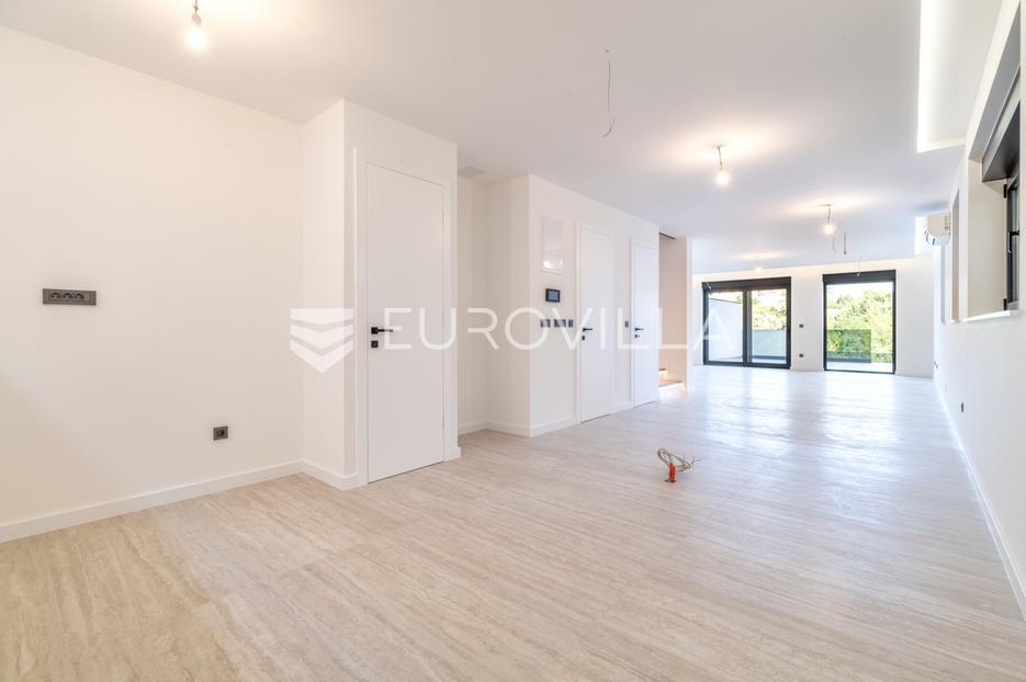 Apartmán Na prodej -  Podsljeme