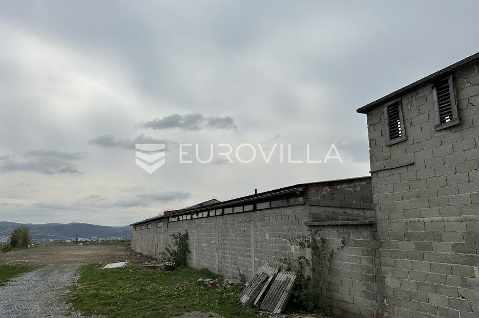 Poslovni prostor Na prodaju -  Požega - Okolica