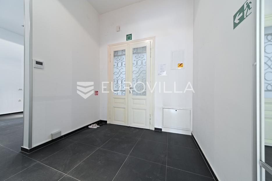 Apartma Na predaj -  Osijek