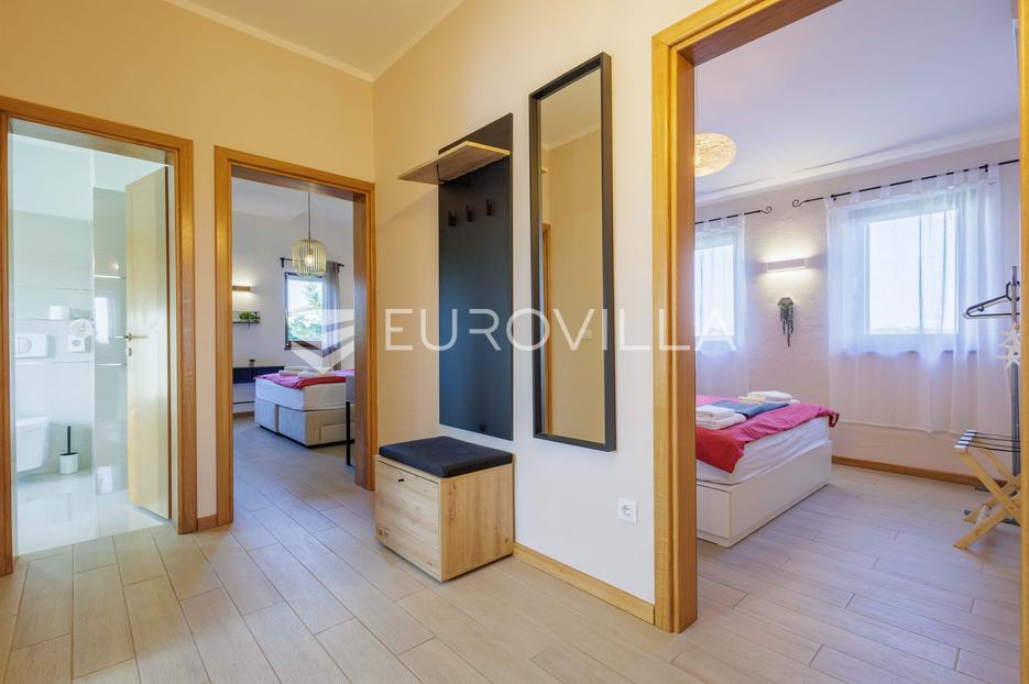 Casa In vendita -  Svetvinčenat