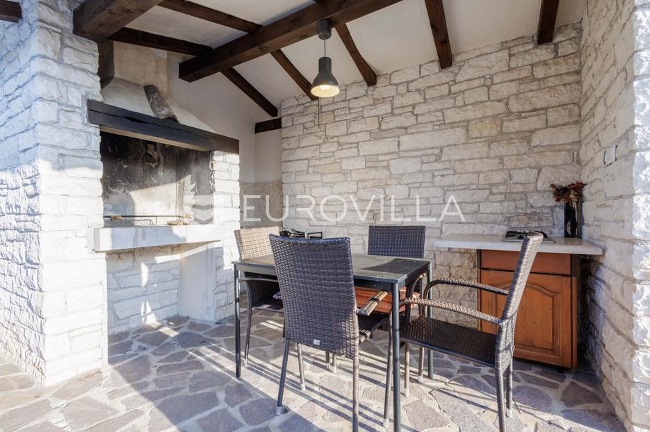 Casa In vendita -  Svetvinčenat