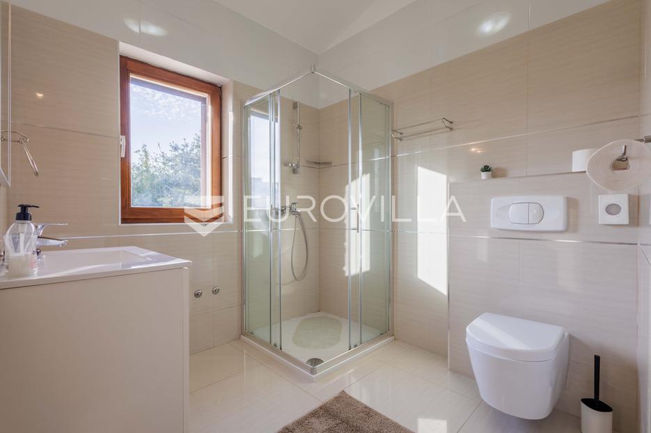 Casa In vendita -  Svetvinčenat
