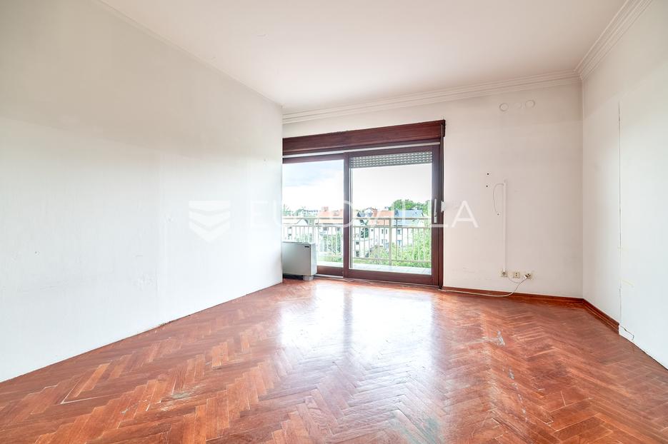 Casa In vendita -  Maksimir