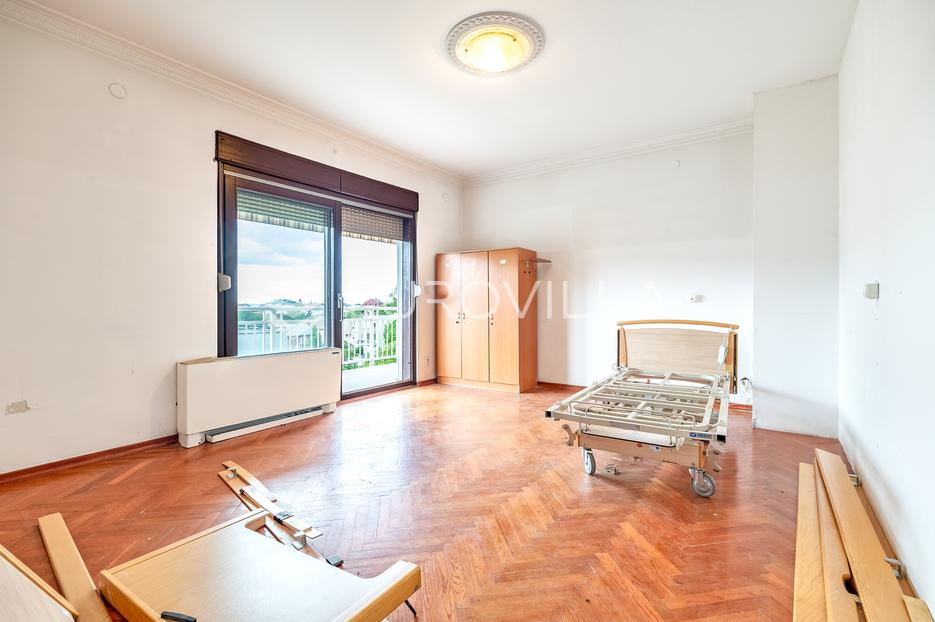Casa In vendita -  Maksimir