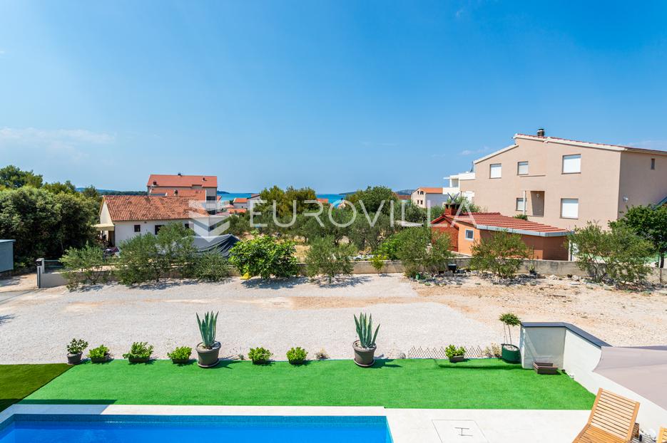 Casa In vendita -  Šibenik - Okolica