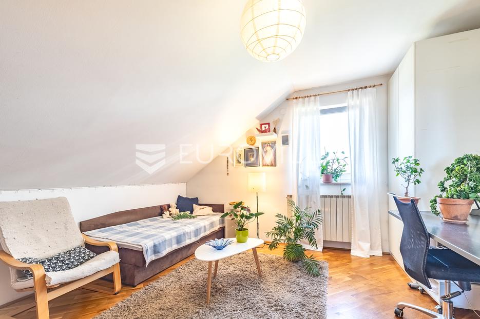 Apartmán Na prodej -  Zaprešić