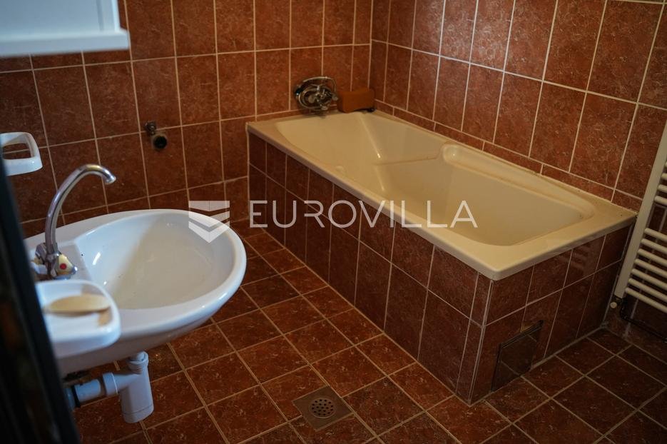 Maison À vendre - Vukovarsko-srijemska Tovarnik