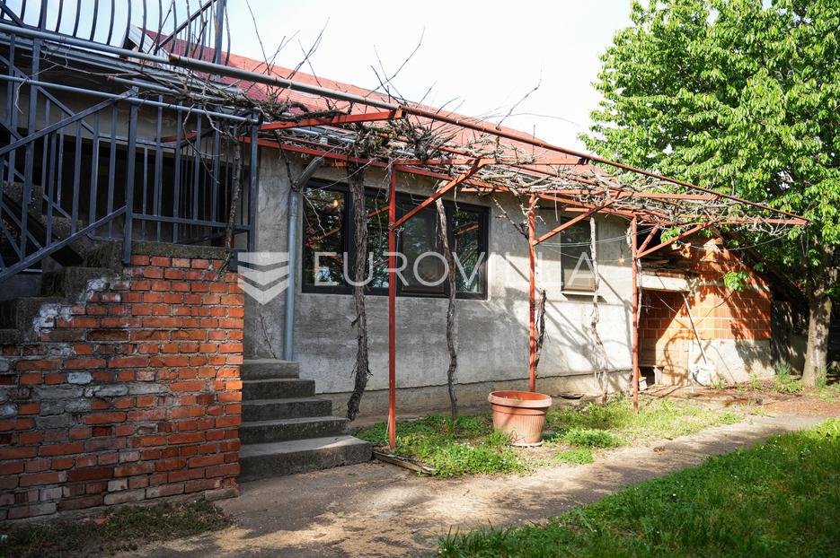 Maison À vendre - Vukovarsko-srijemska Tovarnik