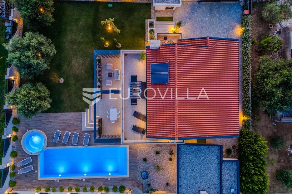 Kuća Na prodaju -  Privlaka