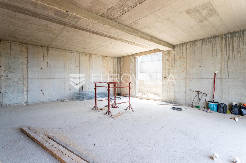 Flat For sale -  Okrug