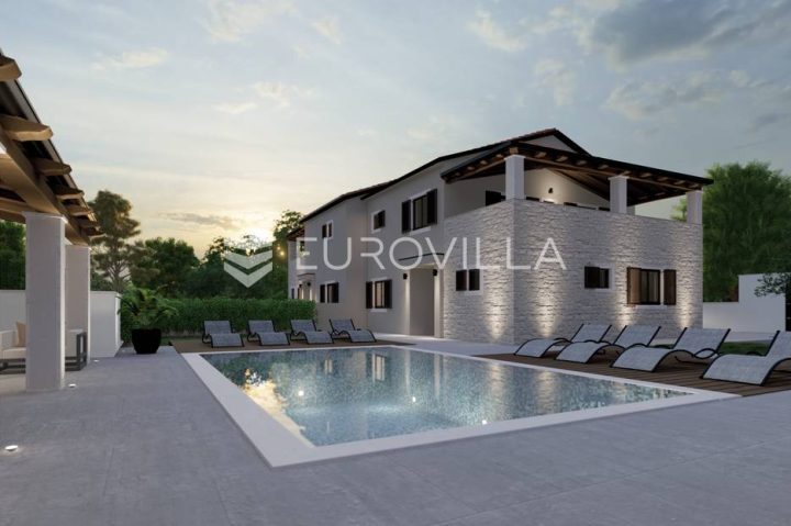 Kuća na prodaju 170 m² – Nova Vas