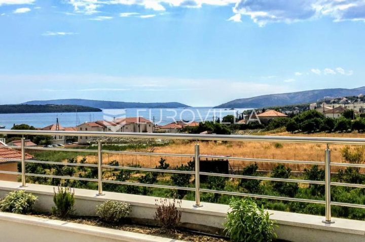 Kuća Na prodaju - Splitsko-dalmatinska Trogir - foto 2/12
