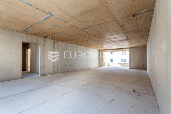 Apartmán Na predaj - Splitsko-dalmatinska Makarska - foto 4/12
