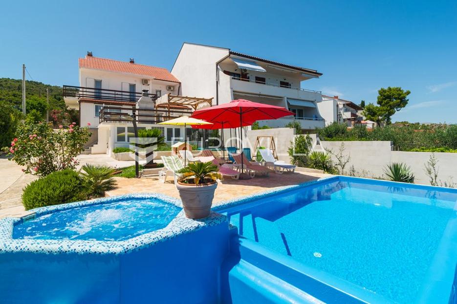 Kuća Na prodaju -  Split - Okolica