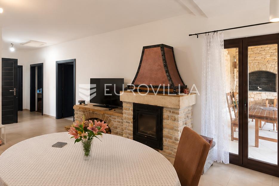 House For sale -  Vir