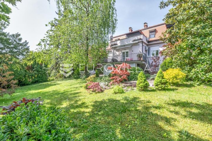 Casa in vendita 330 m² – Srebrnjak
