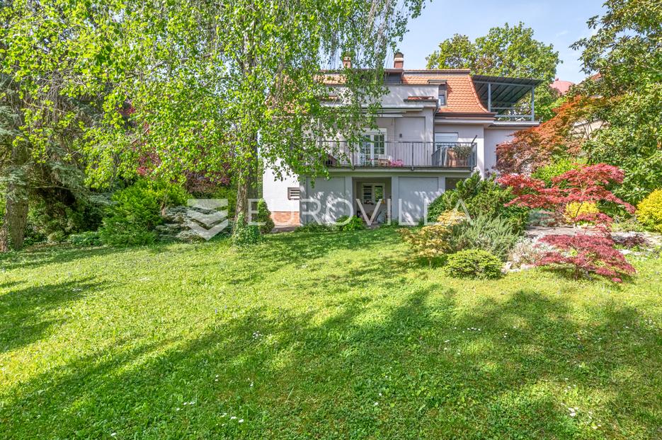 Maison À vendre -  Maksimir