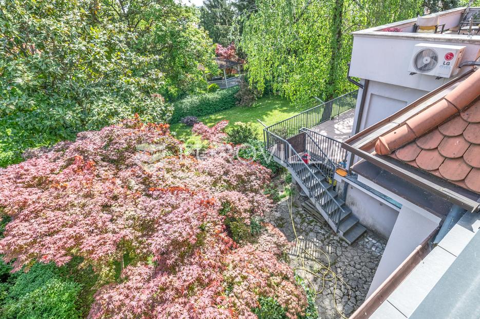 Maison À vendre -  Maksimir