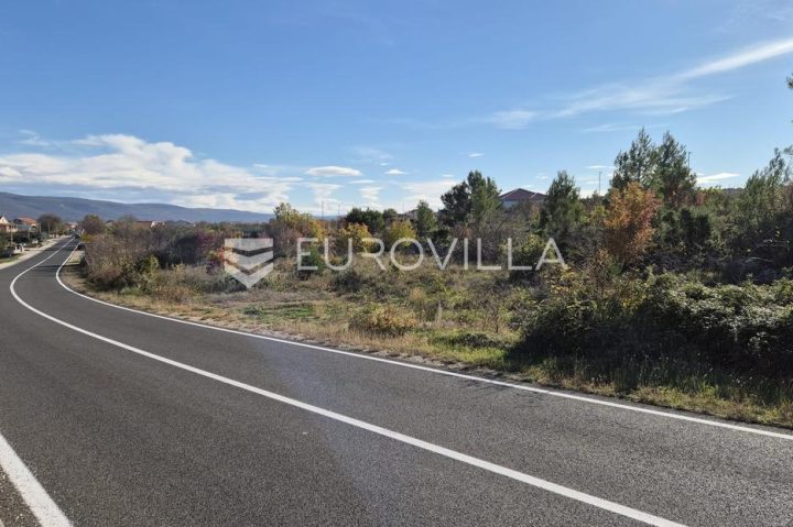 Land For sale Pridraga