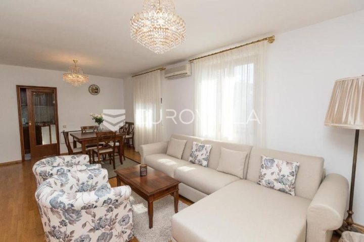 Flat For rent - Primorsko-goranska Crikvenica - foto 4/11