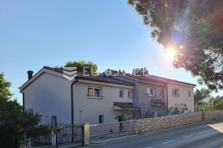 Dům na prodej 92 m² – Barbat Na Rabu