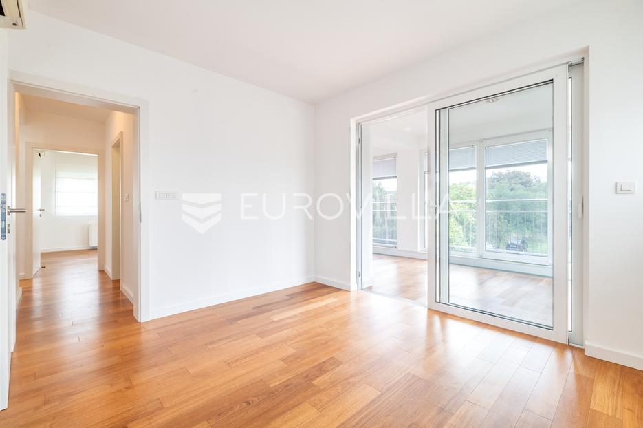Apartmán Na predaj -  Podsljeme