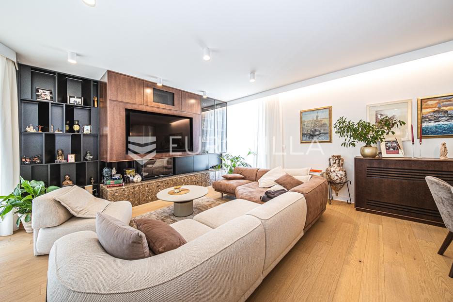 Apartmán Na predaj - Grad Zagreb Gornji Grad - Medveščak - foto 1/20