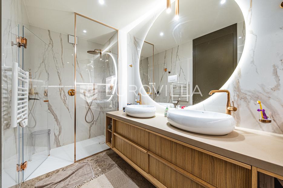 Apartmán Na predaj - Grad Zagreb Gornji Grad - Medveščak