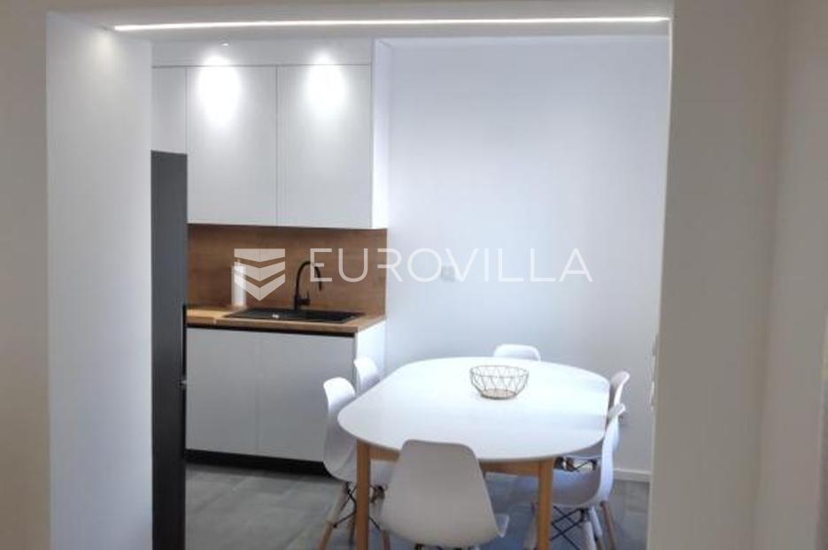 Apartma Na predaj -  Pula
