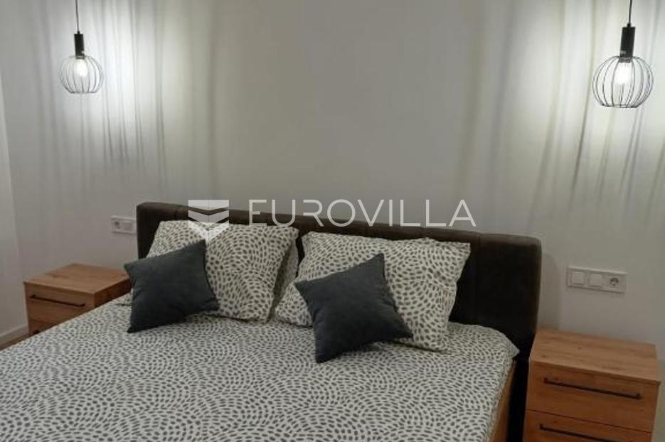 Apartma Na predaj -  Pula