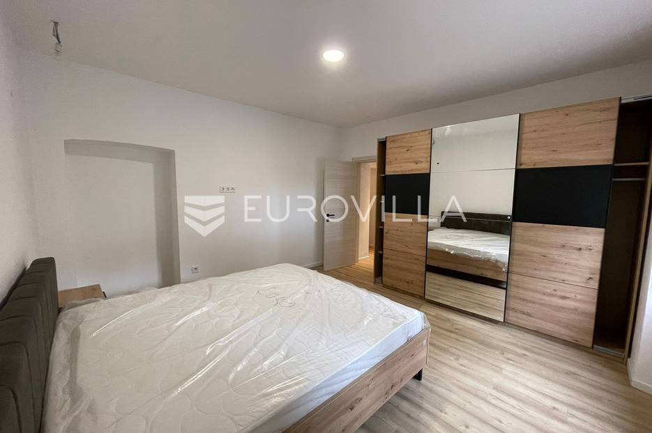 Apartma Na predaj -  Pula