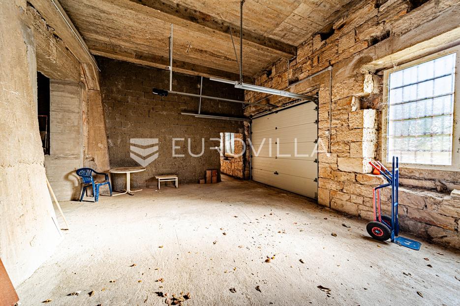 Haus Zu verkaufen -  Korčula