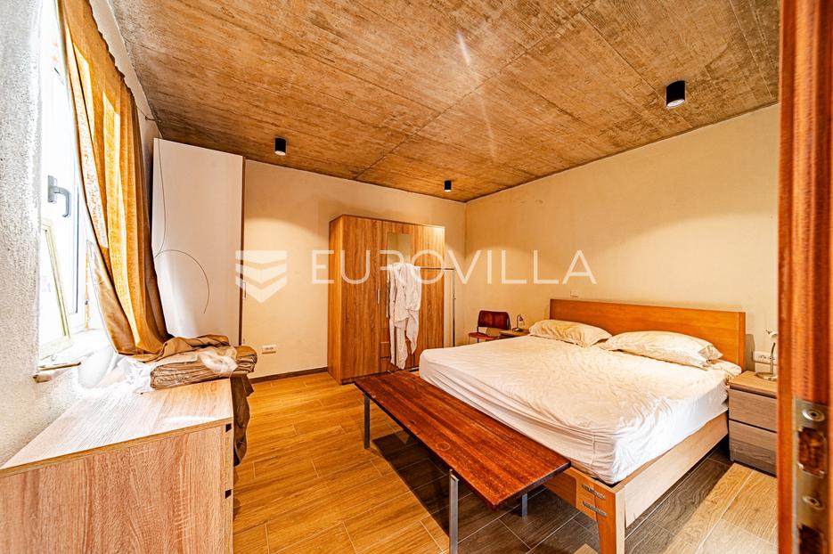 Haus Zu verkaufen -  Korčula