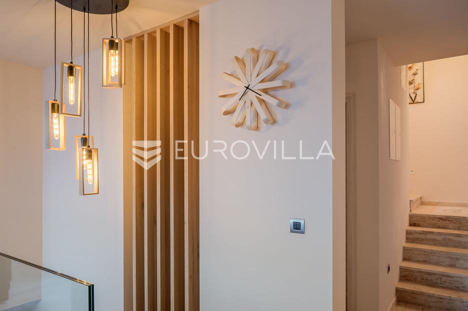 Haus Zu verkaufen -  Gradac