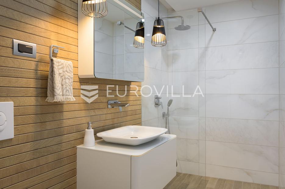 Haus Zu verkaufen -  Gradac