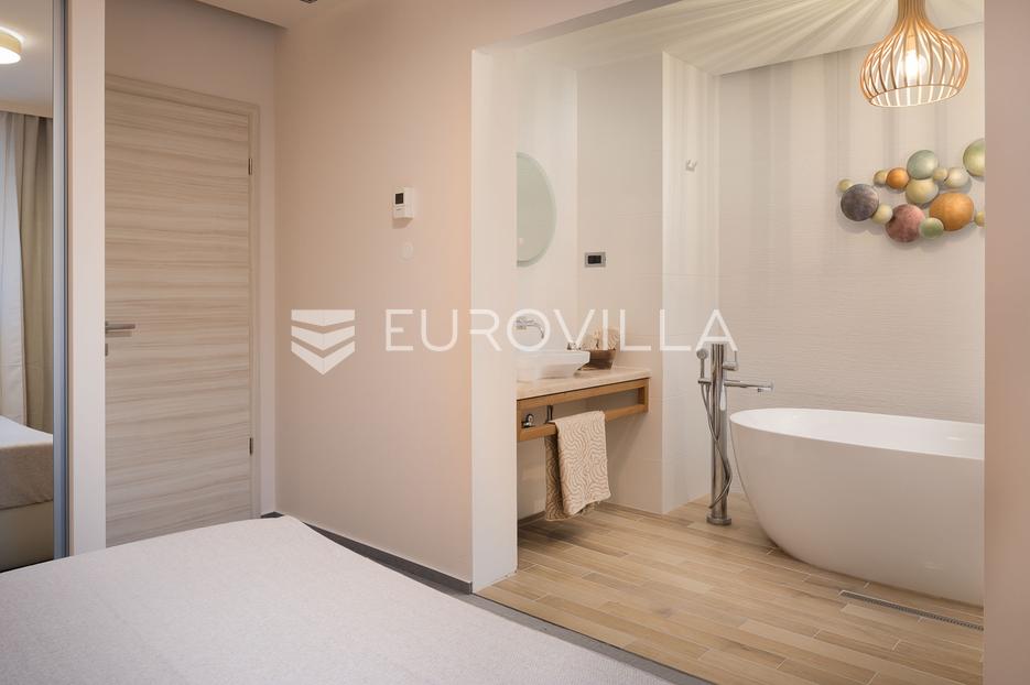 Haus Zu verkaufen -  Gradac