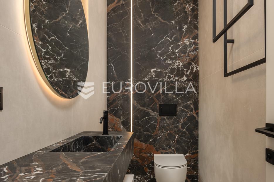 Appartamento In vendita -  Opatija