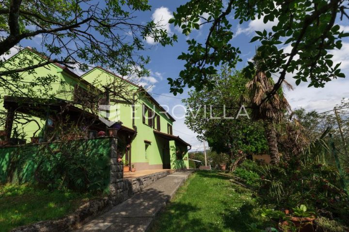 Dom na predaj 345 m² – Cernik