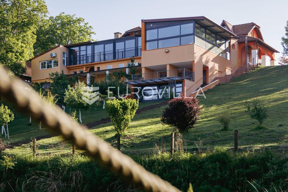 Maison À vendre - Vukovarsko-srijemska Nuštar - foto 1/54