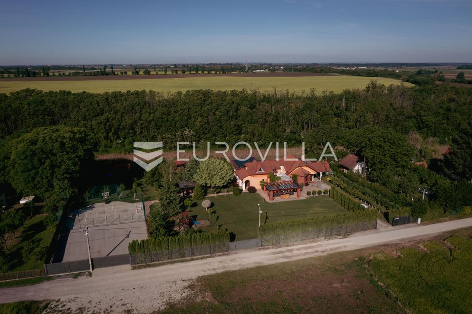 Maison À vendre - Vukovarsko-srijemska Nuštar